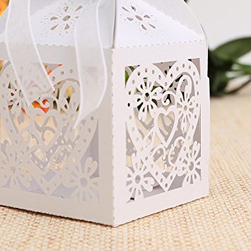 White Love Heart Luxury Favour Boxes With Organza Ribbons - 20 pcs