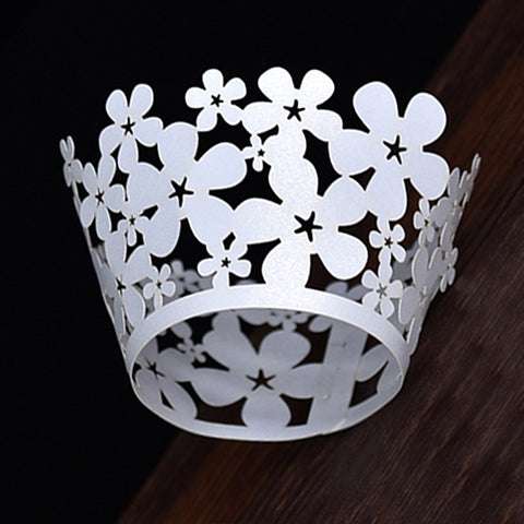 White Lace Flower Laser Cut Cupcake Wrappers / Cases - 20 pcs