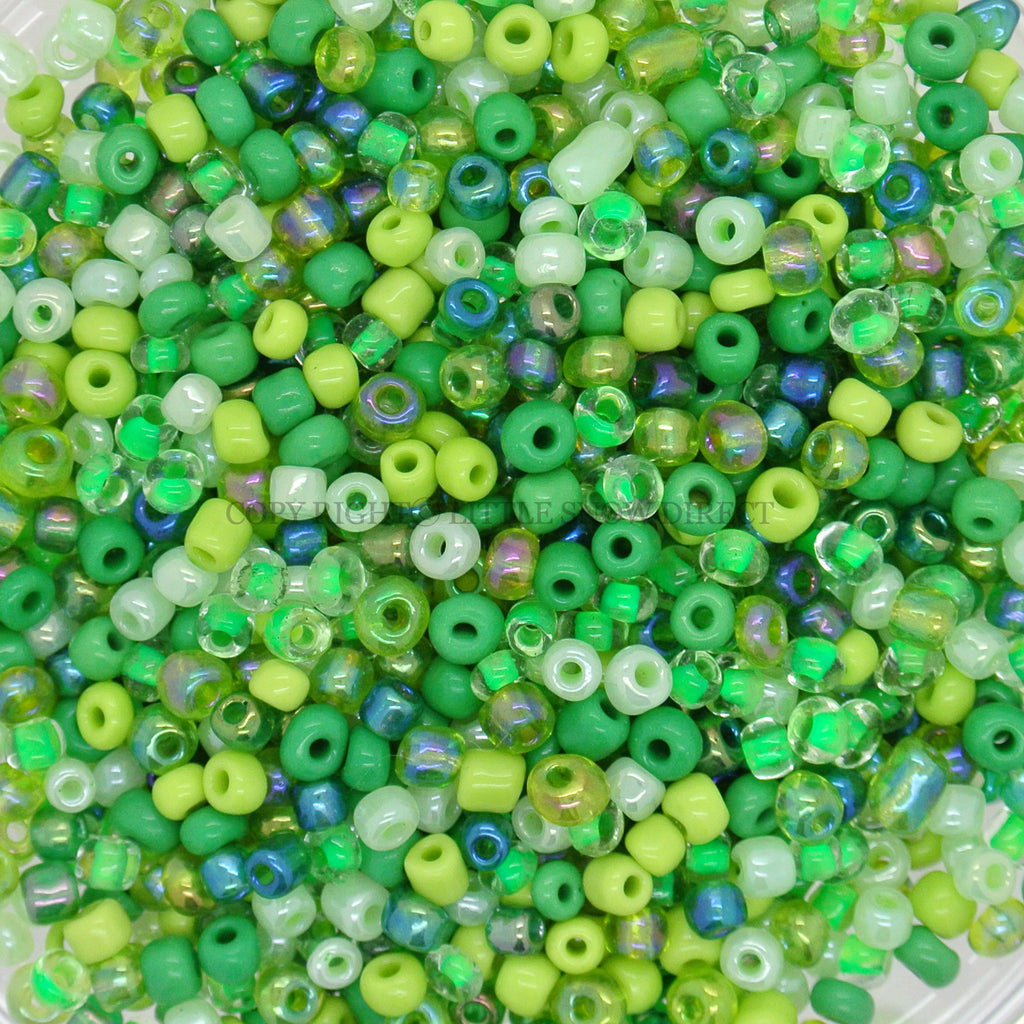 Green Mixed Shades Glass Seed Beads (50g)