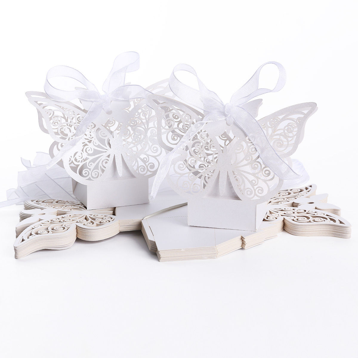 White Butterfly Luxury Favour Boxes With Organza Ribbons - 20 pcs